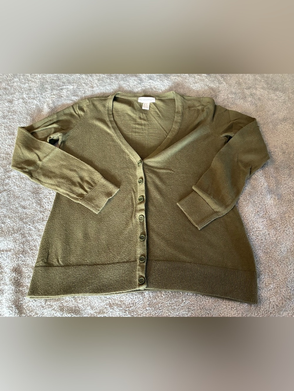 Women’s Forever 21 Olive Green V-Neck Button Cardigan Size Small